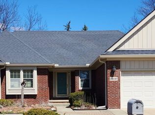 14037 Barton Dr, Shelby Township, MI 48315
