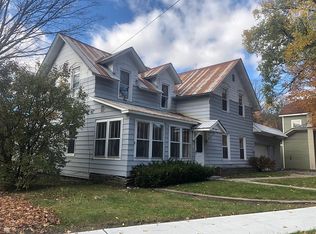 199 Lake Ave, Lake Luzerne, NY 12846
