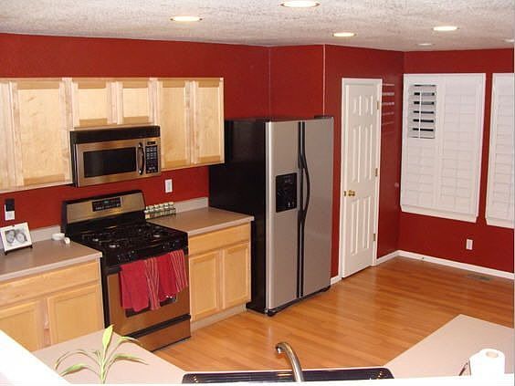 Stainless Steel Appliances and Gas Range