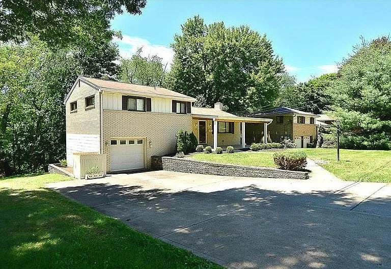 274 Hillcrest Cir — Photo 3