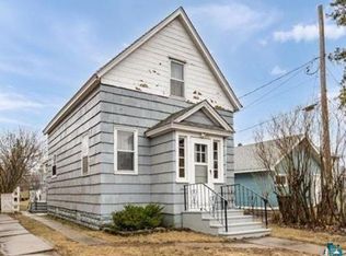 1014 N 18th St, Superior, WI 54880