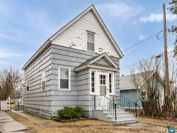 1014 N 18th St, Superior, WI 54880