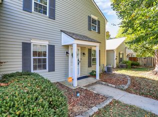 5914 Deerwood Ct, Indianapolis, IN