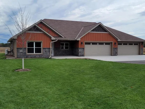 19602 University Ave NW, Cedar, MN 55011