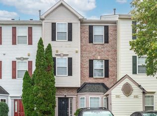 313 Three Sirens Ct, Odenton, MD 21113