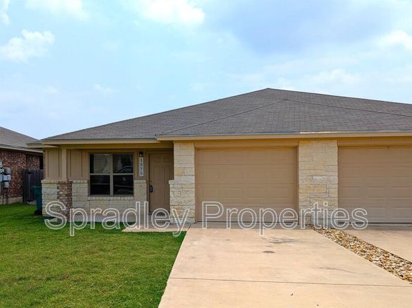 1575 Chance Ct