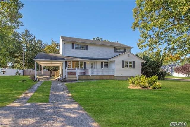 1st image of 20 Arbor Ln