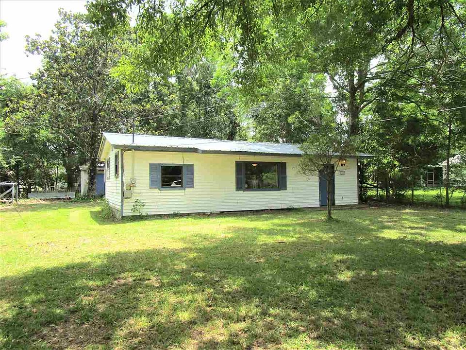 1st image of 8337 Gardenia Cir