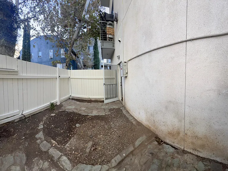 1535 Kettner Blvd #D — Photo 6