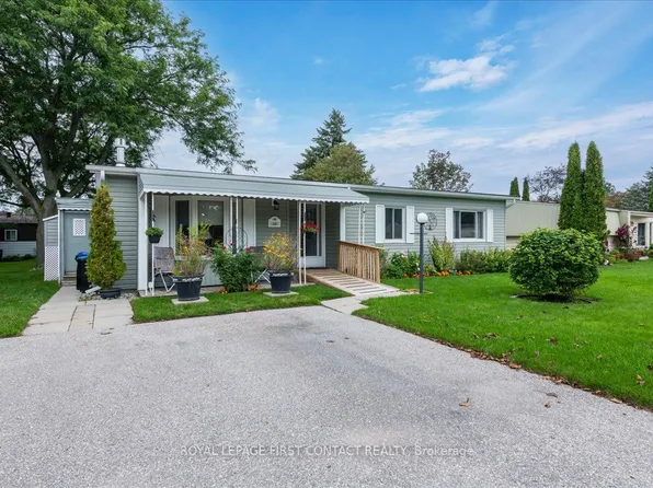 40 Corner Brook Trl, Innisfil, ON L9S 1N6