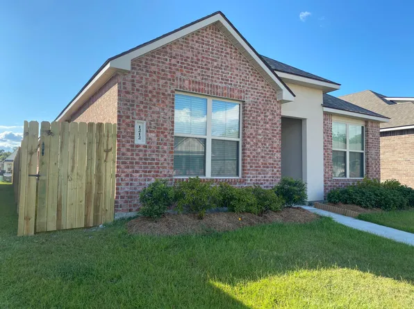 1212 Foxtail Dr, Baton Rouge, LA 70820