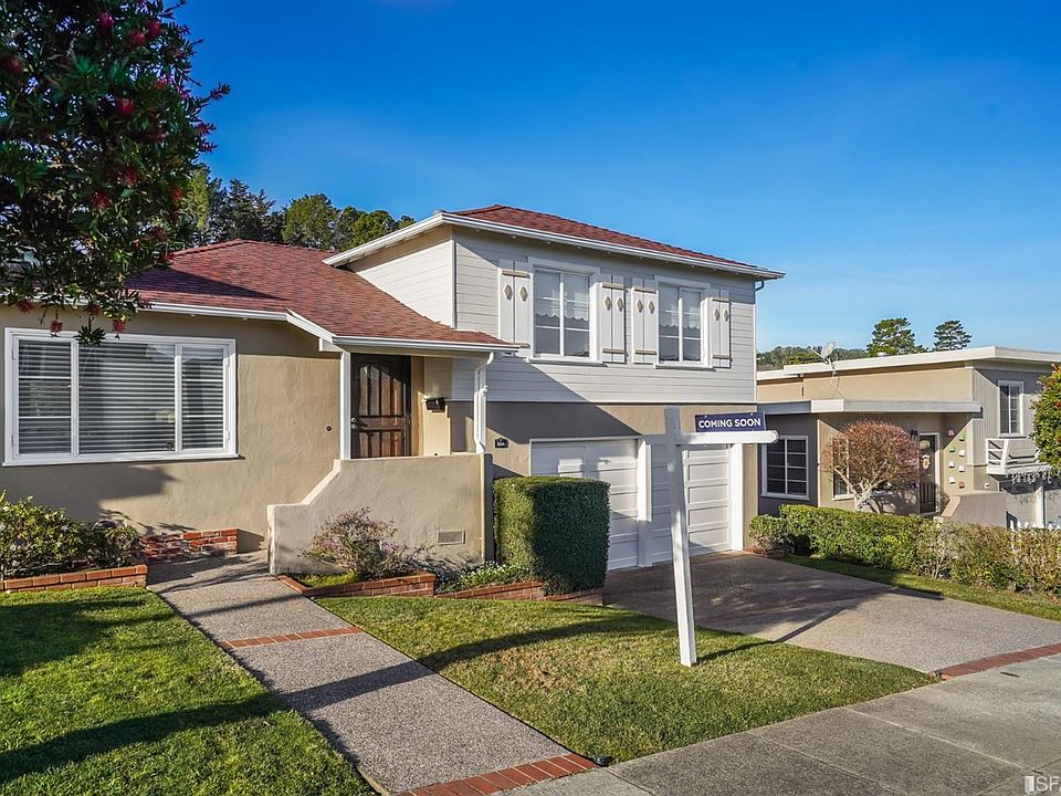 1st image of 111 Verano Dr