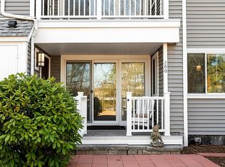 255 North Rd UNIT 200, Chelmsford, MA 01824