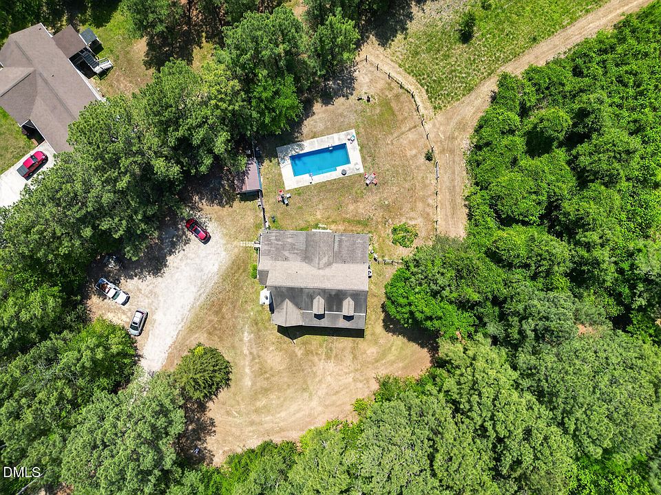 1st image of 2629 Dyking Rd