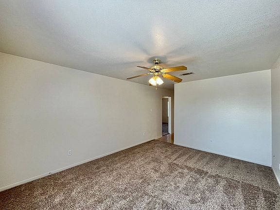 2nd image of 301 Bermuda