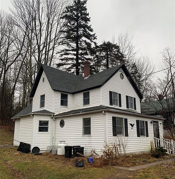 1st image of 20 Hillside Ave