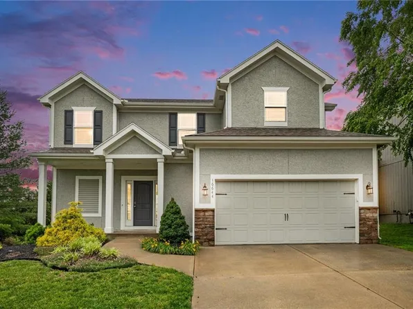 16644 W 172nd Ter, Olathe, KS 66062