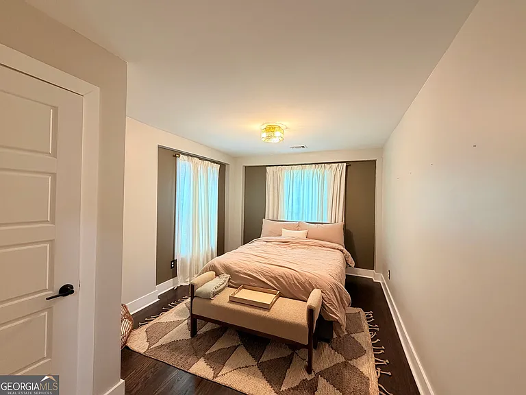 1311 Douglas St SW — Photo 15