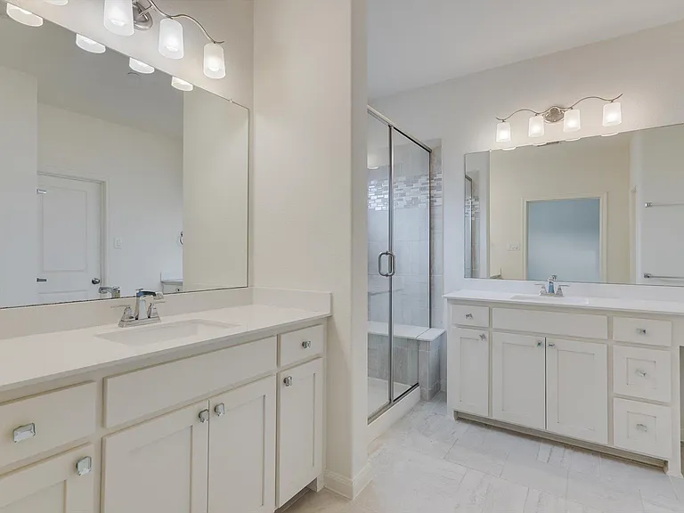 4064 Washburne Dr — Photo 17