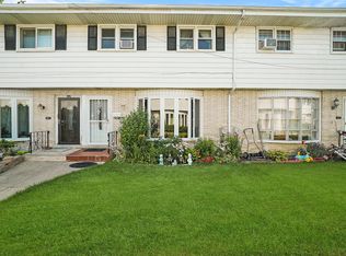 6555 W Addison St APT L, Chicago, IL 60634