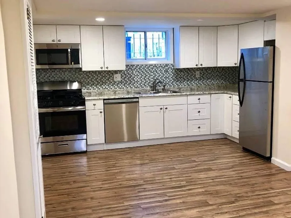 336 Bronxville Rd #G