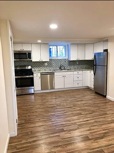 336 Bronxville Rd #G Photo 1