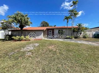 1805 SW 98th Ct, Miami, FL 33165