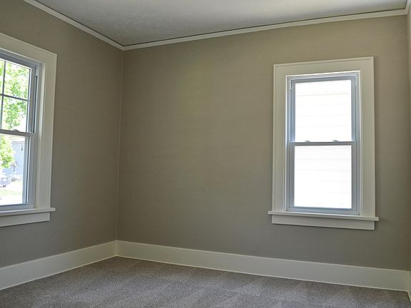 5th image of 2923 D Ave
