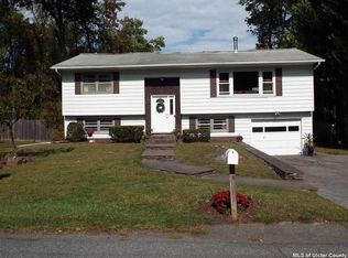 22 Arthur Ln, Saugerties, NY 12477