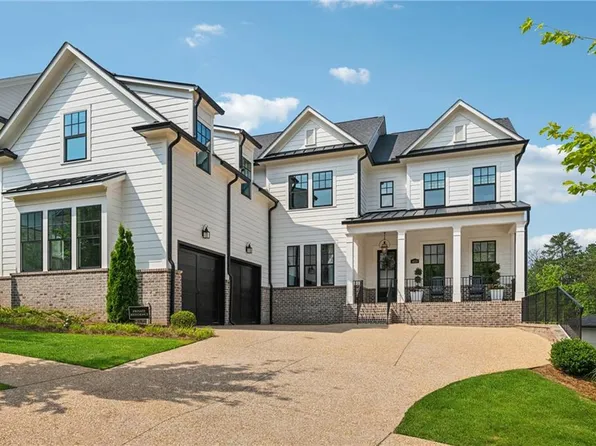 4020 Connolly Ct, Roswell, GA 30075