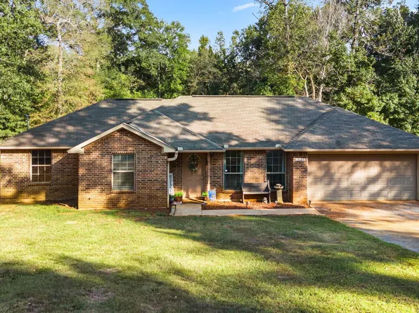 19125 Hillside Dr, Tyler, TX 75703