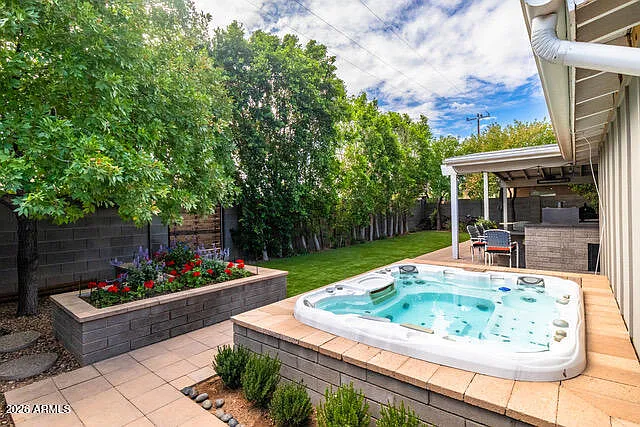 6845 E Earll Dr — Photo 28