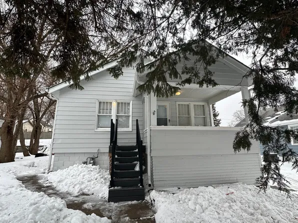 5039 Corby St, Omaha, NE 68104