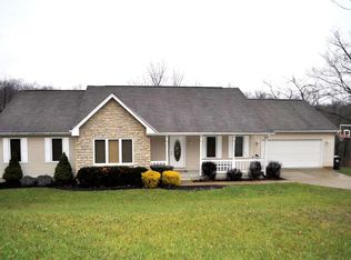 598 Eagleview Dr, Lawrenceburg, IN 47025