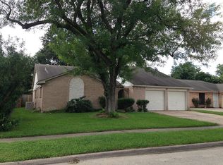 4219 Stonehenge Trl, Houston, TX 77066