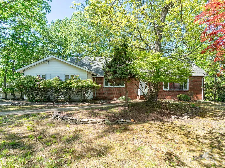 Front of Home, 4 Bed 3 Bath, 2 Car Garage, 3000 sq ft Marlboro, NJ