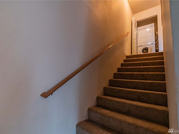 5th image of 6905 Rainier Dr E #2C
