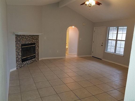 2nd image of 505 Schneider Dr