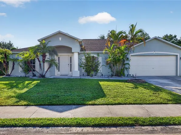 2502 Nature Pointe LOOP, FORT MYERS, FL 33905