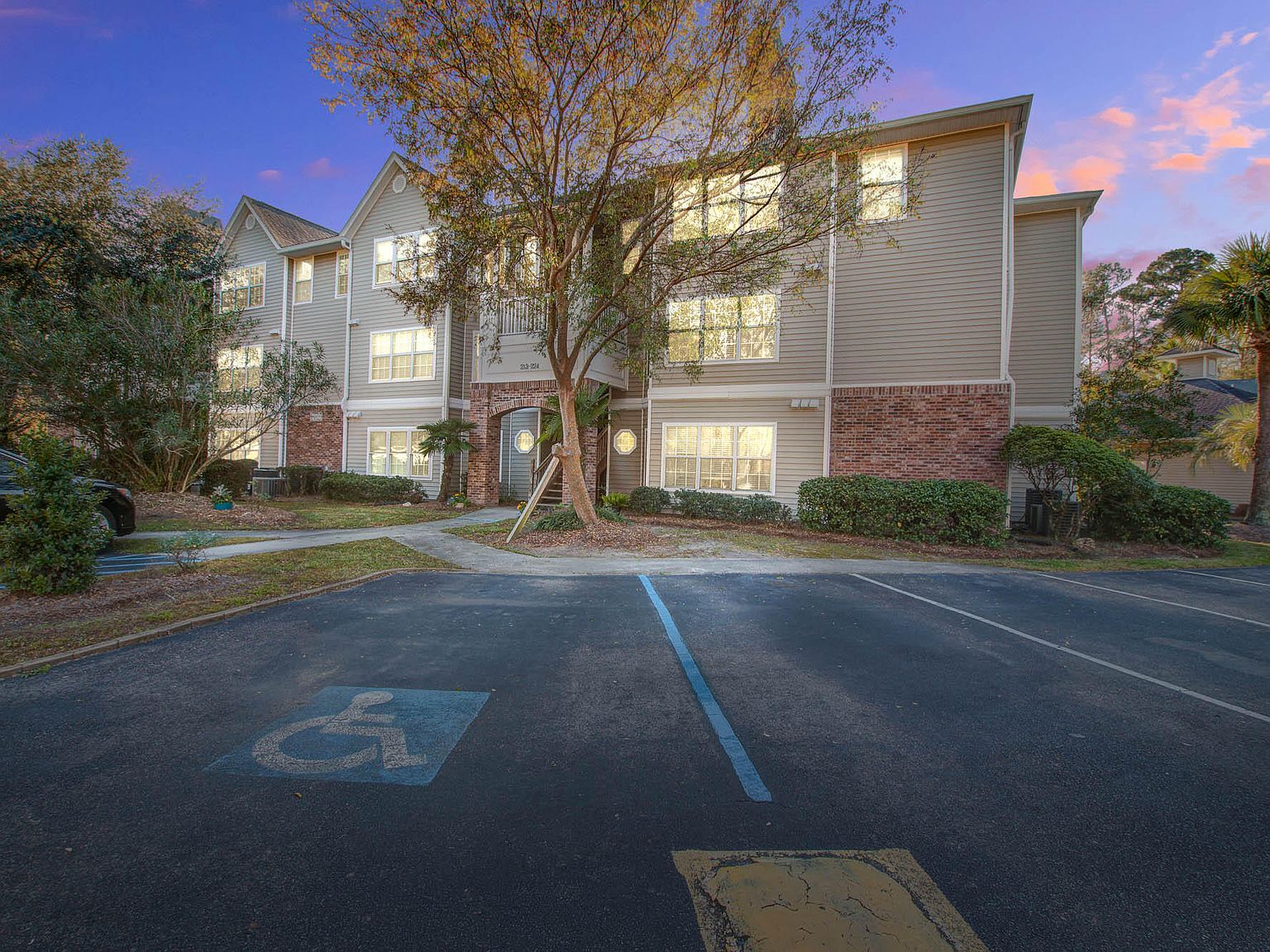 188 Midland Pkwy APT 220, Summerville, SC 29485 MLS 23028149 Zillow