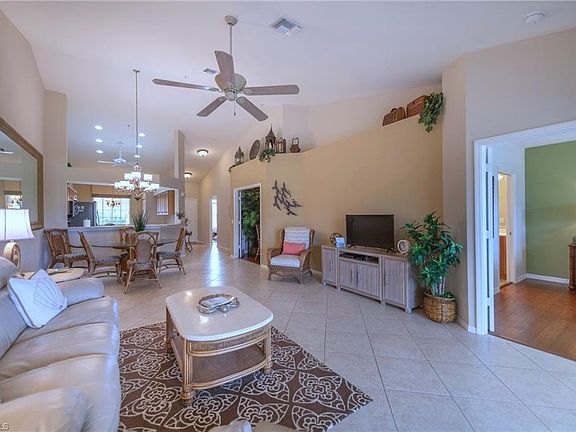 5th image of 8165 Celeste DR #2227