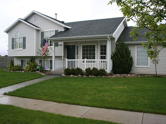 Taken May 2008. Actual home address is 7962