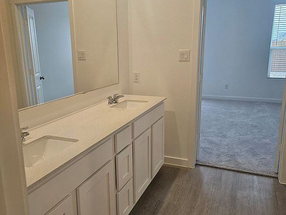 2nd image of 1310 Rockwell Dr