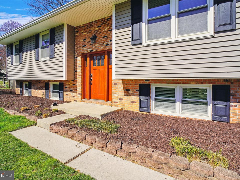 6410 Oak Hill Dr, Sykesville, MD 21784 | Zillow