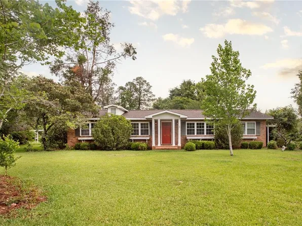 1878 Blalock Ave, Waycross, GA 31503