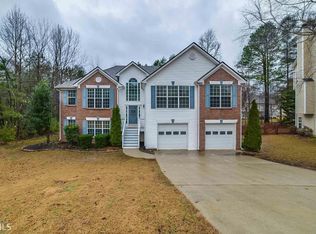 2573 Oak Bluff Dr, Dacula, GA 30019