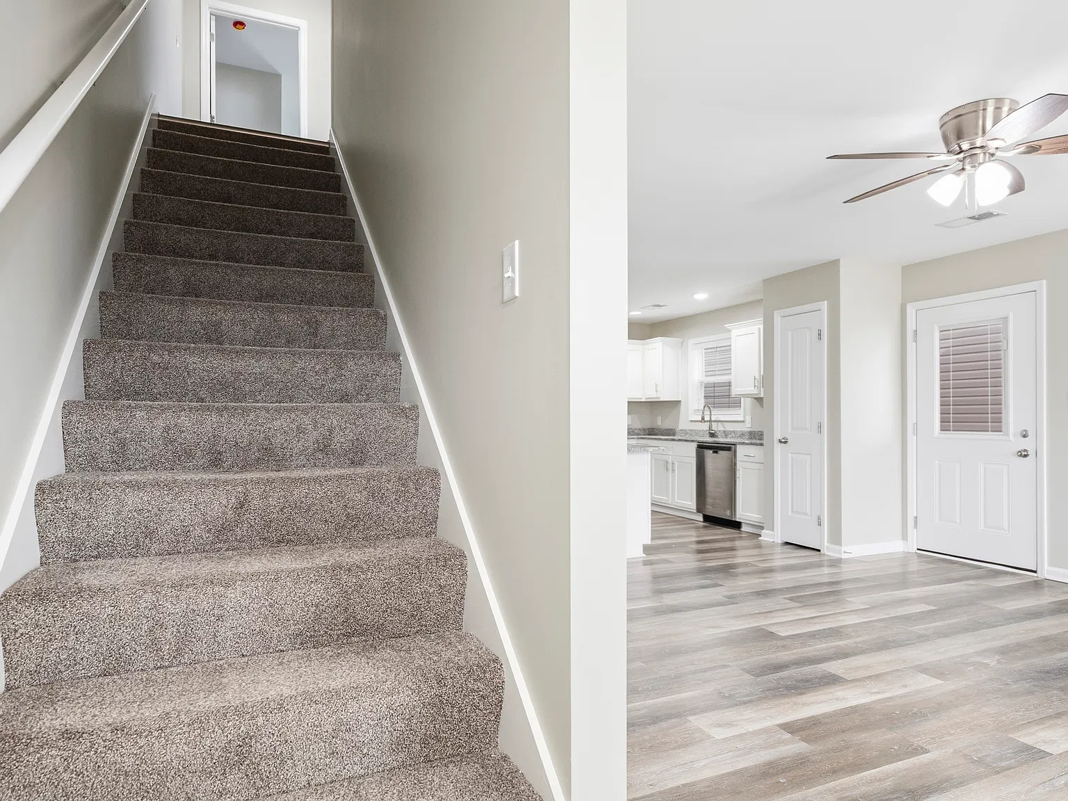 3 bed, 1600 sqft, $2,095 — Photo 3
