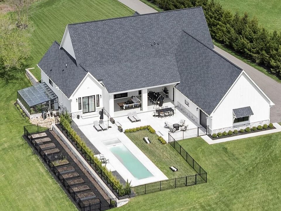 8439 Holcomb Rd, photo 5
