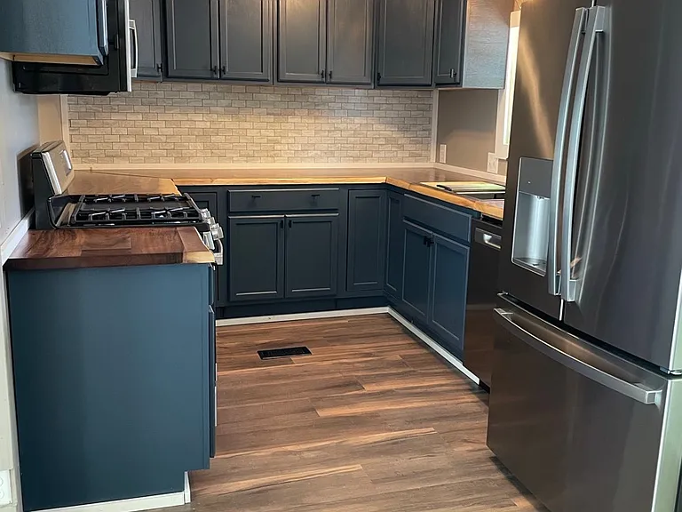 29 Illini East St — Photo 1