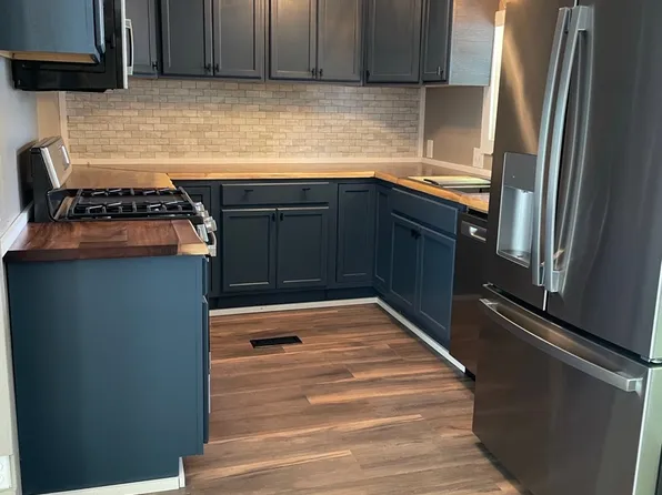29 Illini East St, Greenville, IL 62246